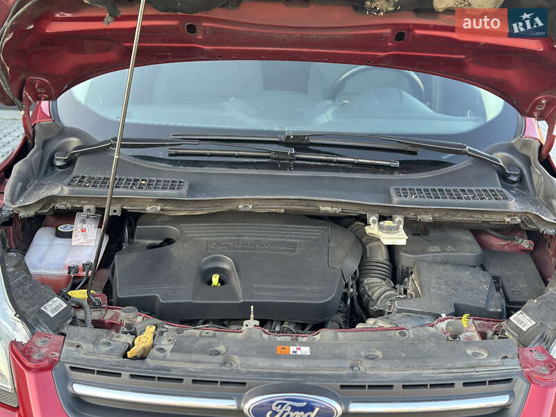 Внедорожник / Кроссовер Ford Kuga 2015 в Львове фото 49 Внедорожник / Кроссовер Ford Kuga 2015 в Львове