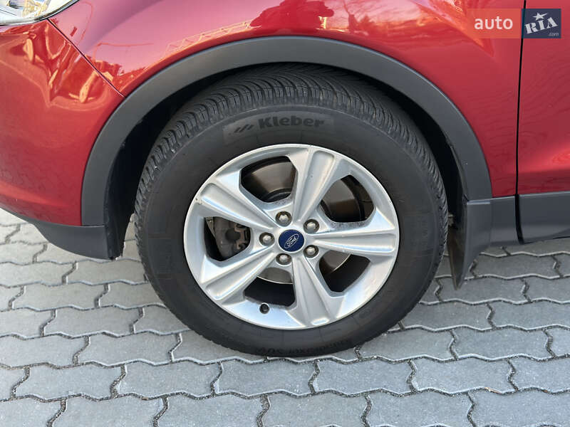 Внедорожник / Кроссовер Ford Kuga 2015 в Львове фото 78 Внедорожник / Кроссовер Ford Kuga 2015 в Львове