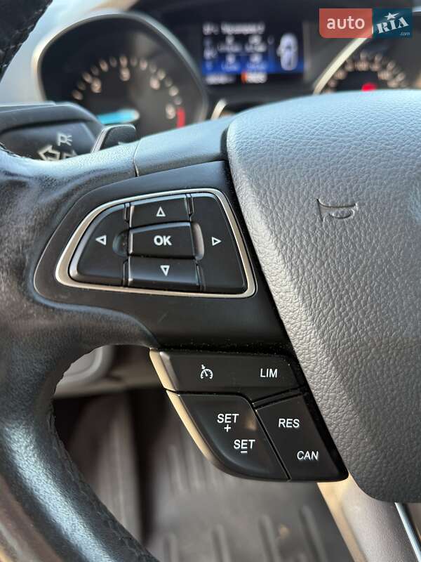 Внедорожник / Кроссовер Ford Kuga 2017 в Днепре фото 21 Внедорожник / Кроссовер Ford Kuga 2017 в Днепре