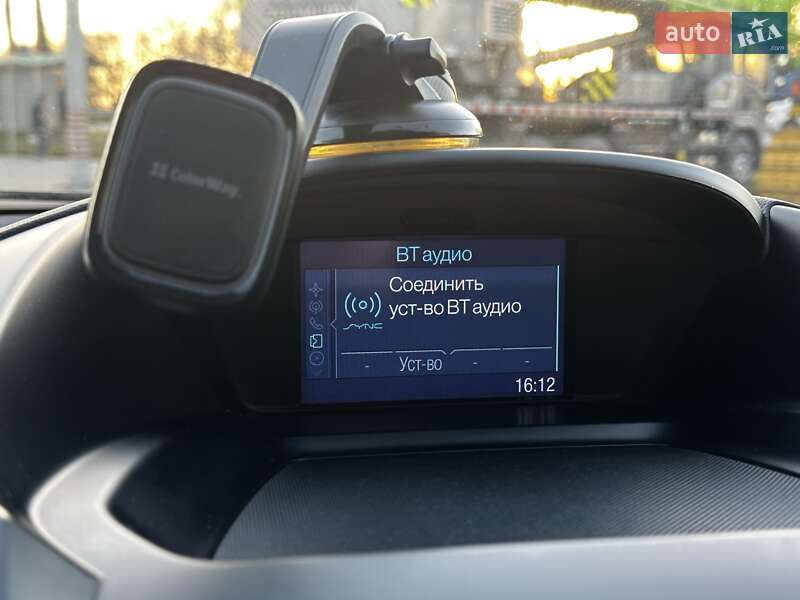 Внедорожник / Кроссовер Ford Kuga 2014 в Львове