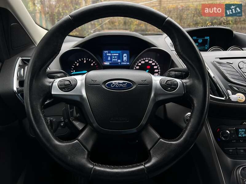 Внедорожник / Кроссовер Ford Kuga 2015 в Киеве фото 12 Внедорожник / Кроссовер Ford Kuga 2015 в Киеве