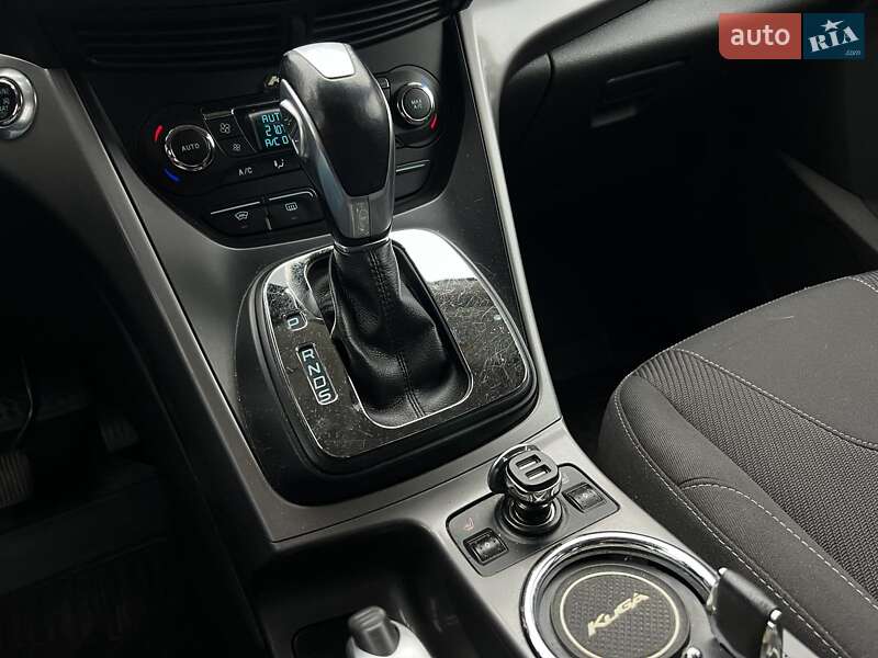 Внедорожник / Кроссовер Ford Kuga 2015 в Киеве фото 18 Внедорожник / Кроссовер Ford Kuga 2015 в Киеве