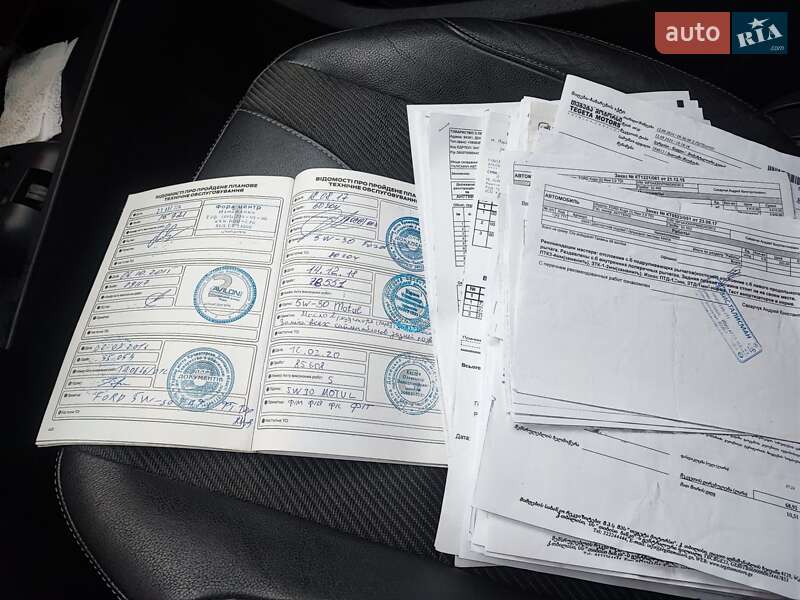 Внедорожник / Кроссовер Ford Kuga 2013 в Киеве