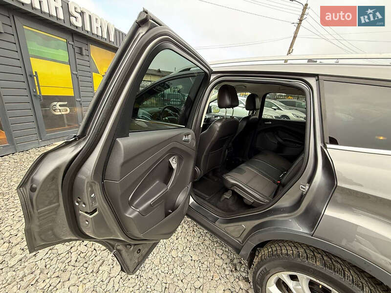 Позашляховик / Кросовер Ford Kuga 2013 в Стрию