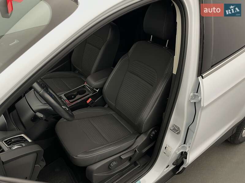 Внедорожник / Кроссовер Ford Kuga 2019 в Киеве