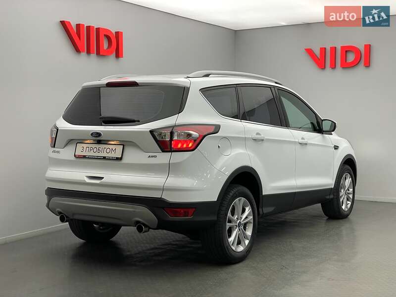 Внедорожник / Кроссовер Ford Kuga 2019 в Киеве