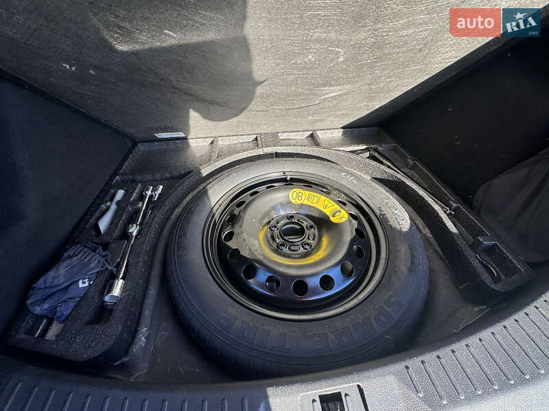 Внедорожник / Кроссовер Ford Kuga 2016 в Стрые фото 38 Внедорожник / Кроссовер Ford Kuga 2016 в Стрые