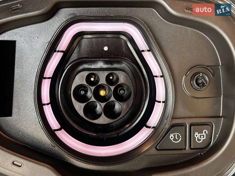 Позашляховик / Кросовер Ford Kuga 2020 в Львові