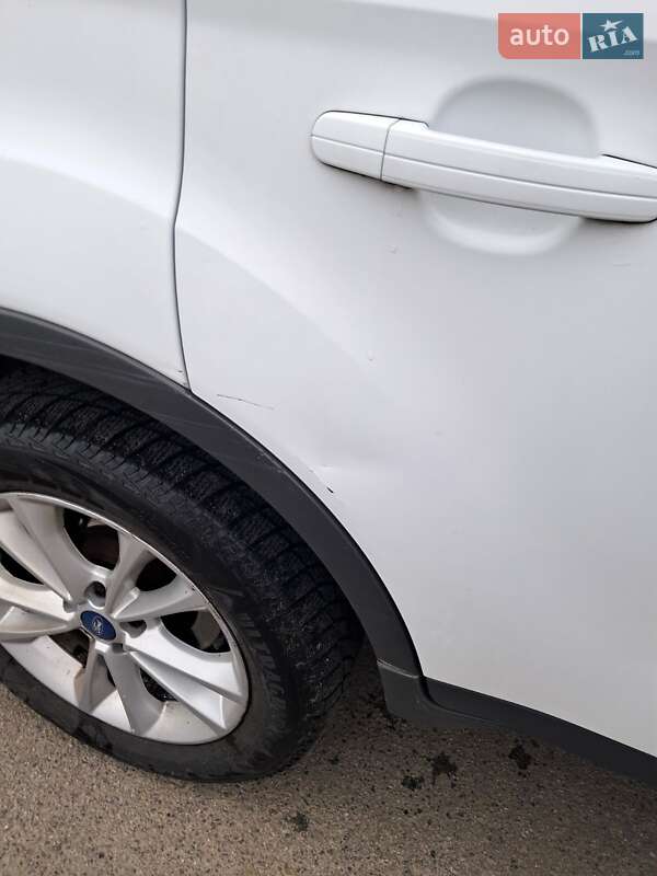 Позашляховик / Кросовер Ford Kuga 2012 в Ірпені