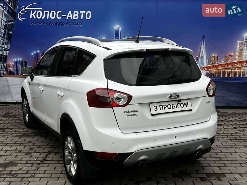 Позашляховик / Кросовер Ford Kuga 2010 в Черкасах