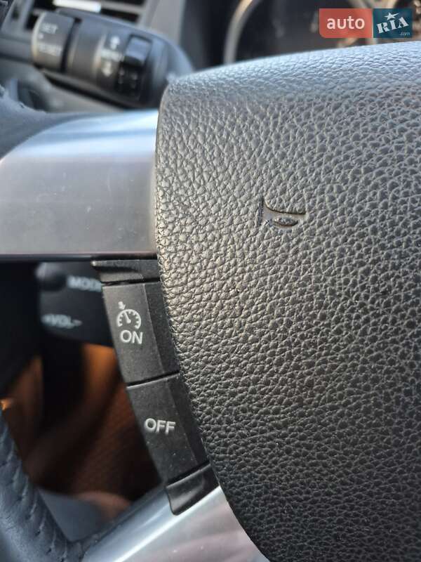 Внедорожник / Кроссовер Ford Kuga 2013 в Черкассах