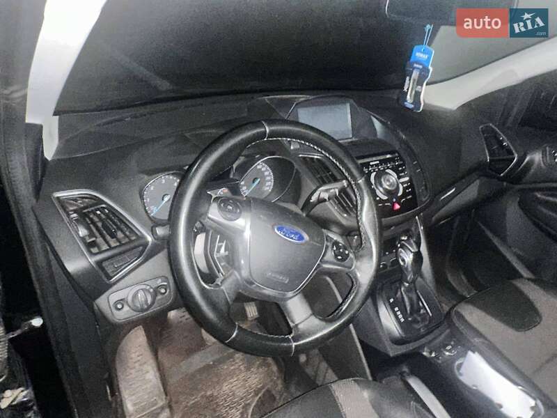 Позашляховик / Кросовер Ford Kuga 2013 в Ужгороді