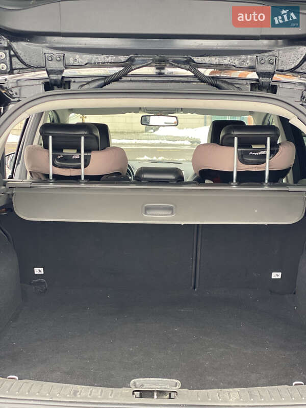 Позашляховик / Кросовер Ford Kuga 2012 в Львові фото 17 Позашляховик / Кросовер Ford Kuga 2012 в Львові