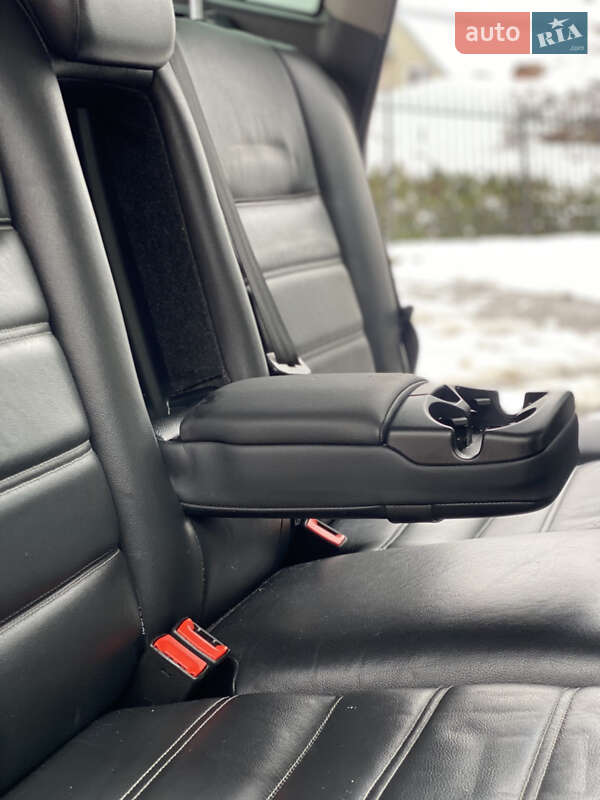 Позашляховик / Кросовер Ford Kuga 2012 в Львові фото 29 Позашляховик / Кросовер Ford Kuga 2012 в Львові