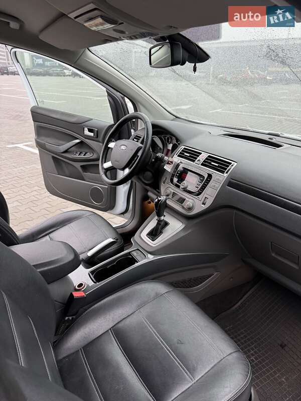 Внедорожник / Кроссовер Ford Kuga 2012 в Киеве