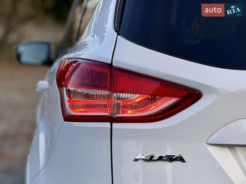 Позашляховик / Кросовер Ford Kuga 2014 в Дубні