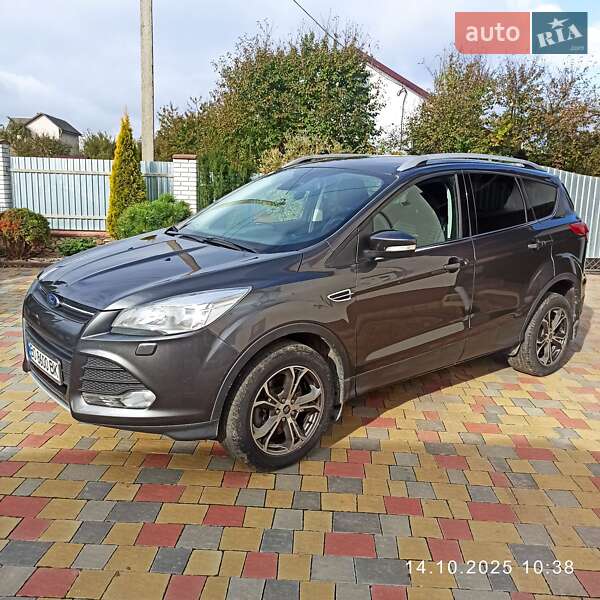 Позашляховик / Кросовер Ford Kuga 2016 в Тернополі
