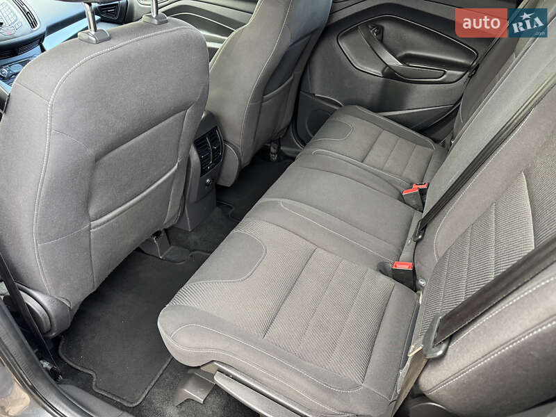 Позашляховик / Кросовер Ford Kuga 2016 в Львові фото 26 Позашляховик / Кросовер Ford Kuga 2016 в Львові