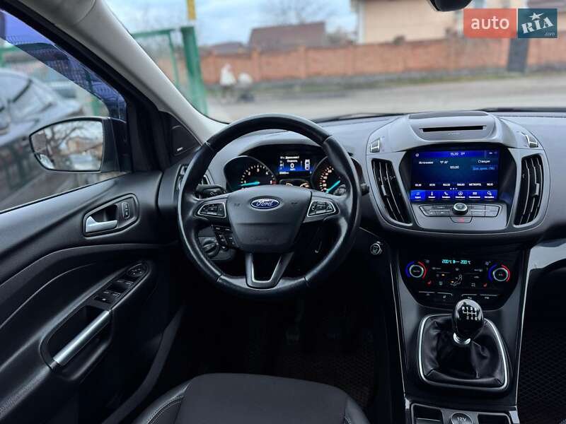 Позашляховик / Кросовер Ford Kuga 2019 в Бердичеві
