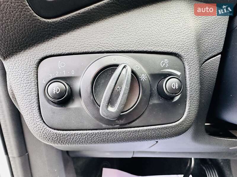 Позашляховик / Кросовер Ford Kuga 2019 в Києві