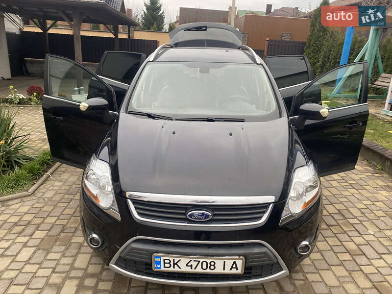 Позашляховик / Кросовер Ford Kuga 2011 в Рівному