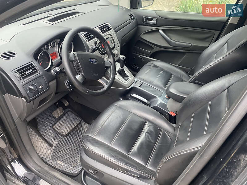 Позашляховик / Кросовер Ford Kuga 2011 в Рівному