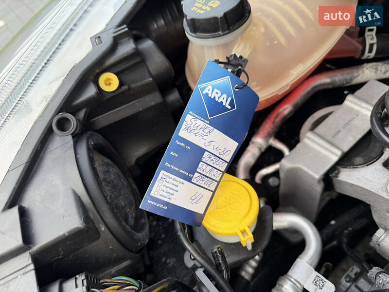 Позашляховик / Кросовер Ford Kuga 2019 в Ужгороді