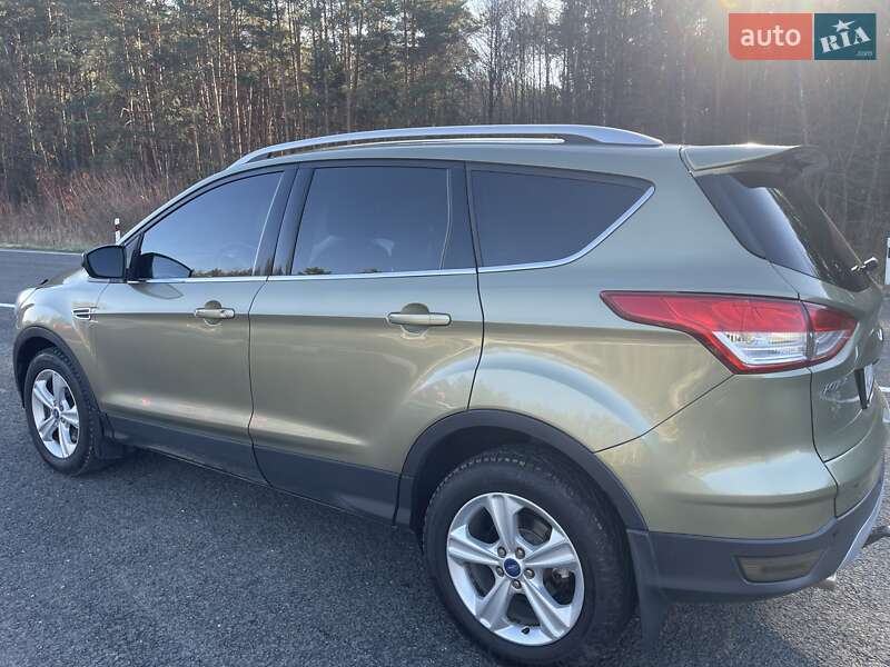 Внедорожник / Кроссовер Ford Kuga 2013 в Любомле фото 9 Внедорожник / Кроссовер Ford Kuga 2013 в Любомле