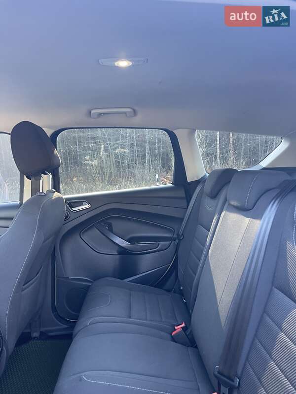 Внедорожник / Кроссовер Ford Kuga 2013 в Любомле фото 23 Внедорожник / Кроссовер Ford Kuga 2013 в Любомле