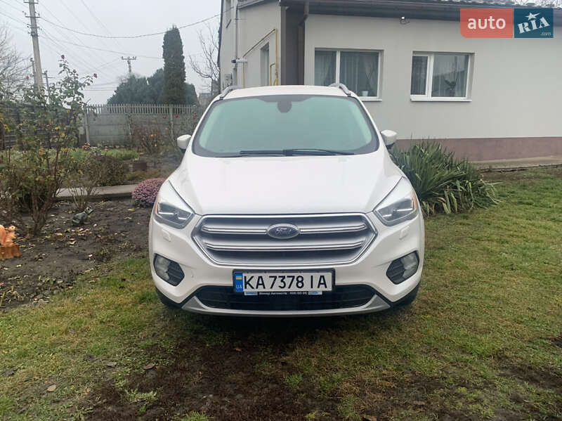 Ford Kuga 2017