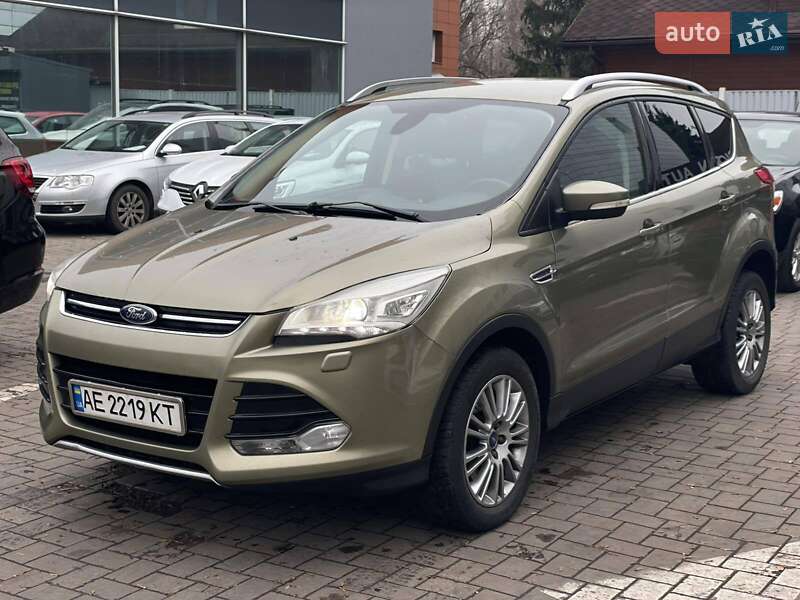 Внедорожник / Кроссовер Ford Kuga 2013 в Днепре