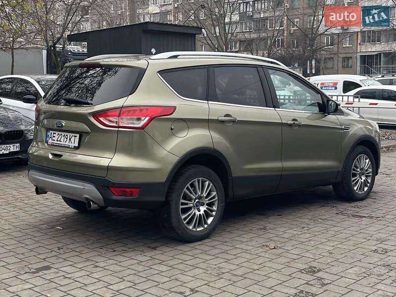 Внедорожник / Кроссовер Ford Kuga 2013 в Днепре