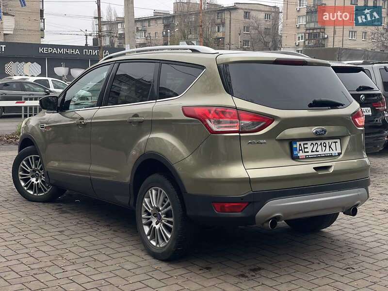 Внедорожник / Кроссовер Ford Kuga 2013 в Днепре