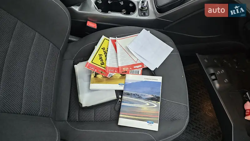 Позашляховик / Кросовер Ford Kuga 2013 в Чернігові документ