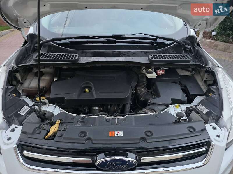 Внедорожник / Кроссовер Ford Kuga 2015 в Львове фото 5 Внедорожник / Кроссовер Ford Kuga 2015 в Львове