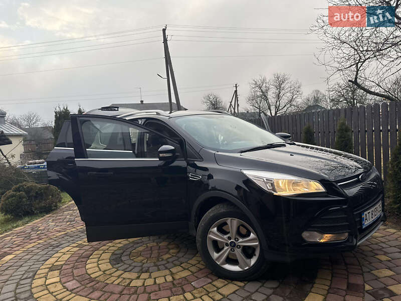 Внедорожник / Кроссовер Ford Kuga 2013 в Ивано-Франковске