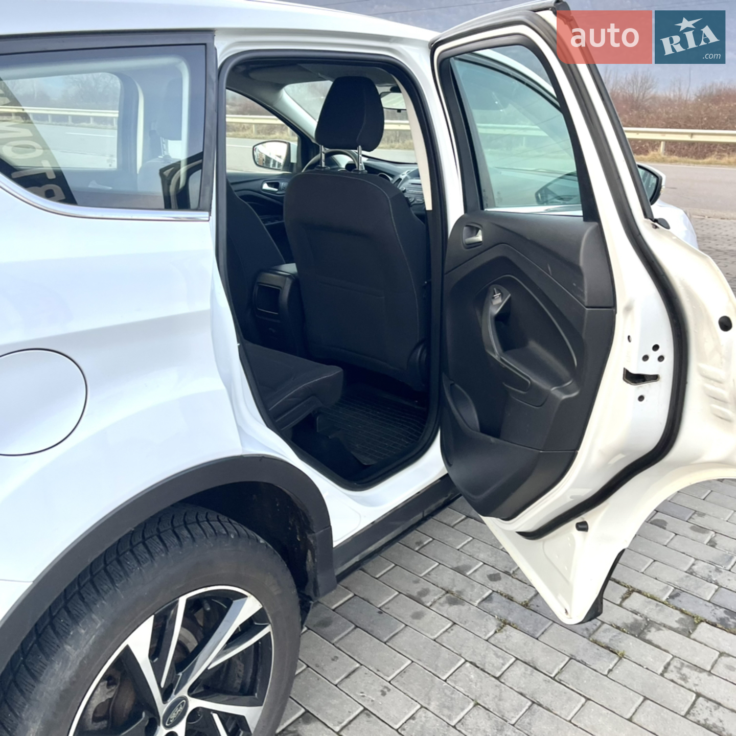 2017 Ford Kuga - мініатюра 10