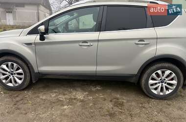 Внедорожник / Кроссовер Ford Kuga 2010 в Долине