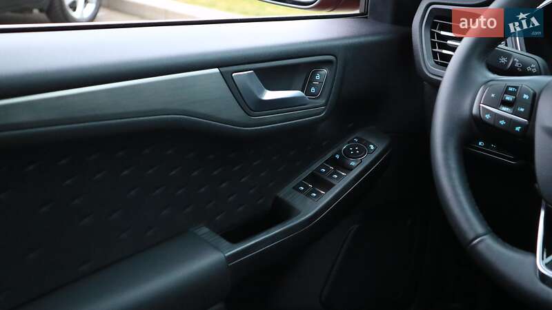 Внедорожник / Кроссовер Ford Kuga 2020 в Киеве фото 16 Внедорожник / Кроссовер Ford Kuga 2020 в Киеве