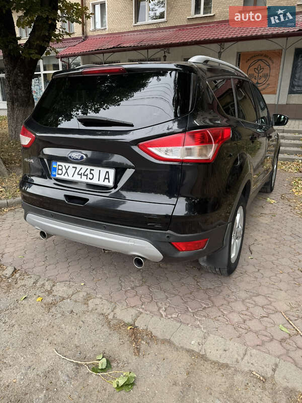 Внедорожник / Кроссовер Ford Kuga 2013 в Каменец-Подольском