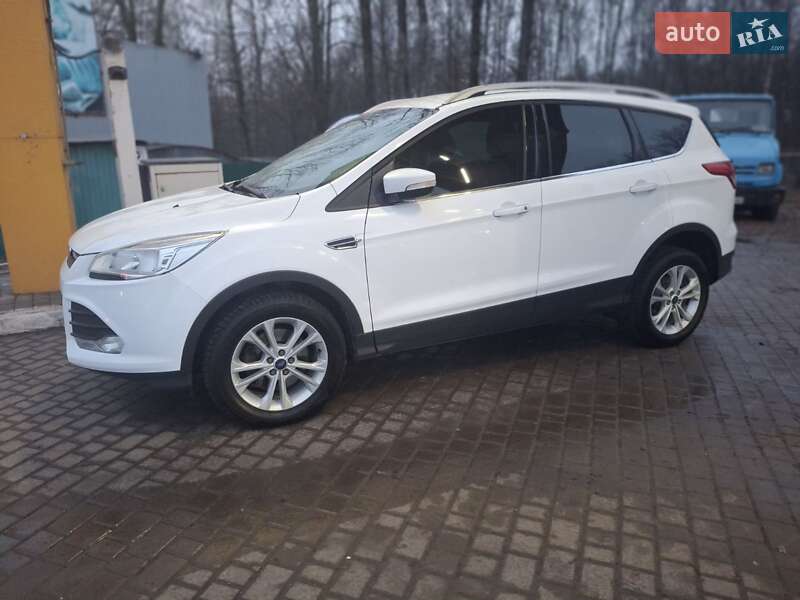 Внедорожник / Кроссовер Ford Kuga 2014 в Тернополе