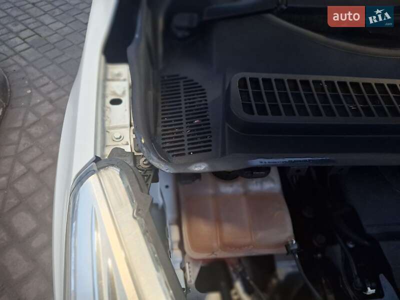 Внедорожник / Кроссовер Ford Kuga 2014 в Тернополе