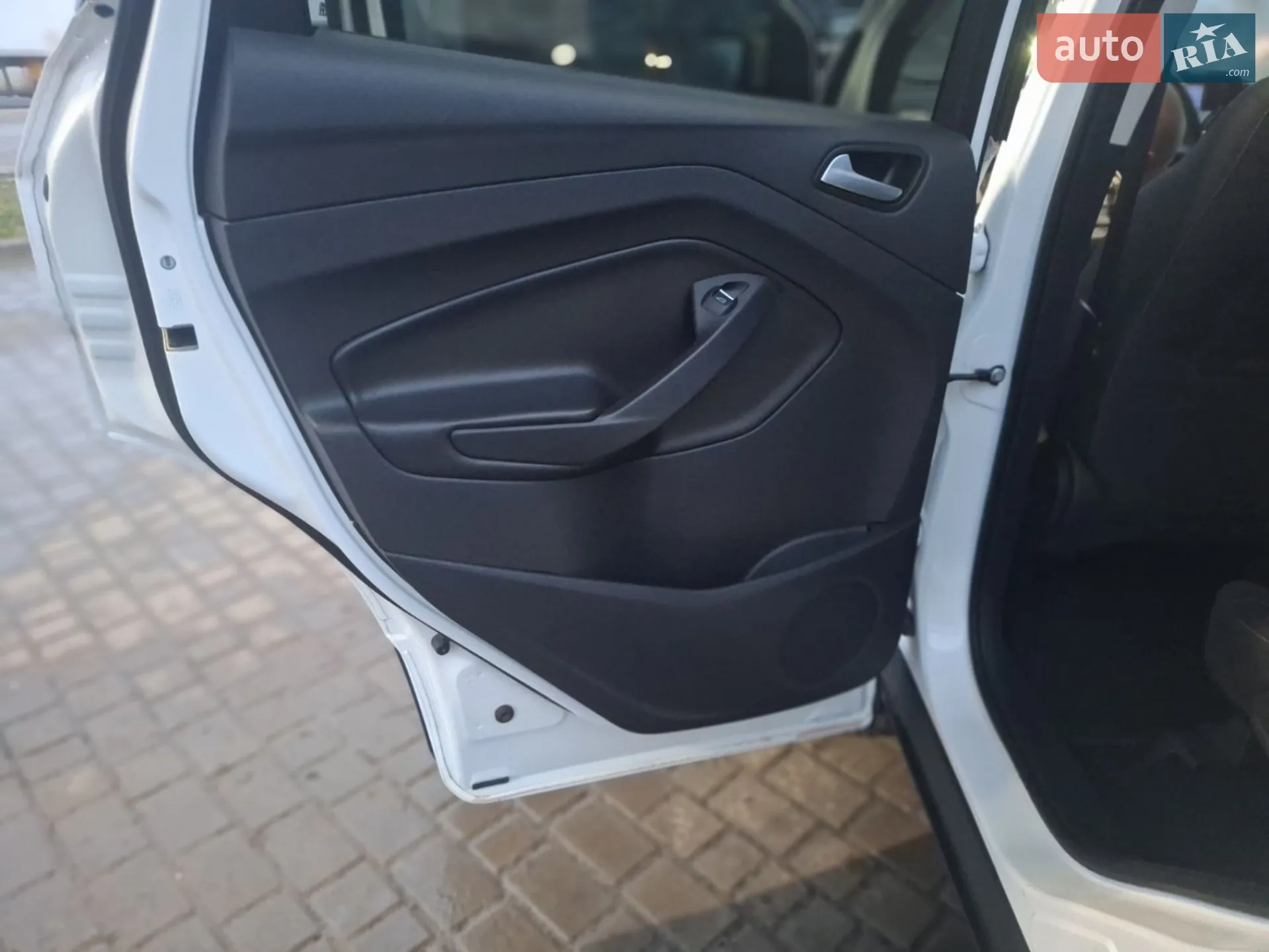 2014 Ford Kuga - мініатюра 36
