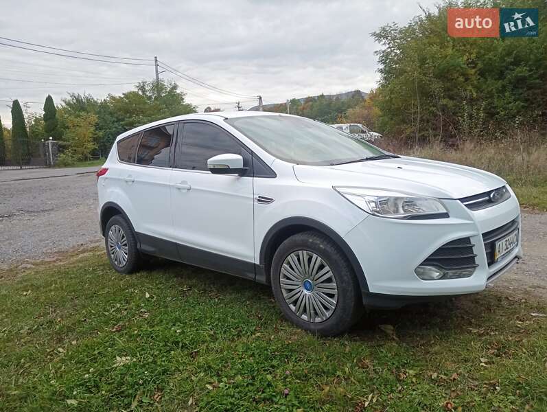 Внедорожник / Кроссовер Ford Kuga 2016 в Прилуках фото 5 Внедорожник / Кроссовер Ford Kuga 2016 в Прилуках