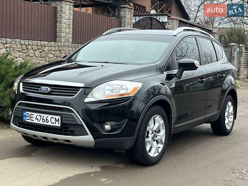 Позашляховик / Кросовер Ford Kuga 2011 в Первомайську
