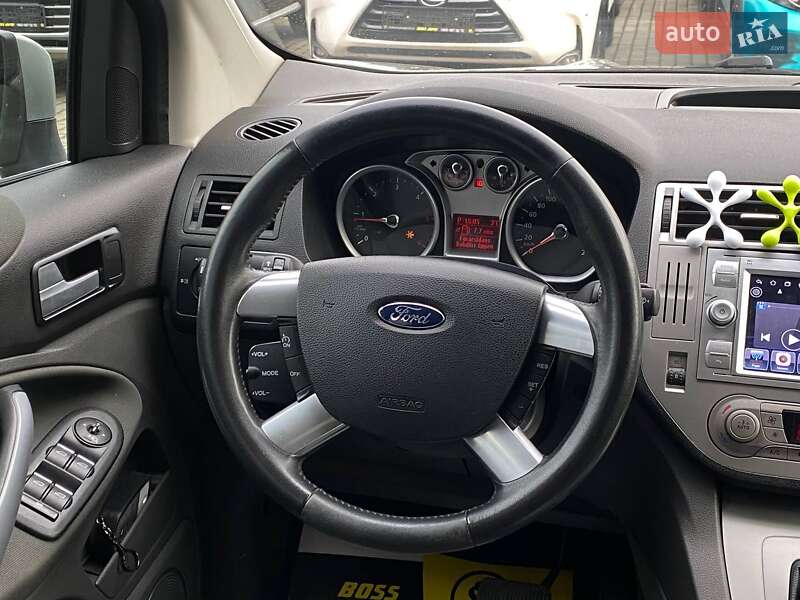 Внедорожник / Кроссовер Ford Kuga 2010 в Ивано-Франковске
