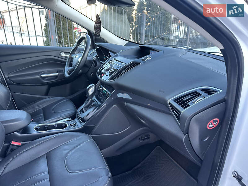 Позашляховик / Кросовер Ford Kuga 2014 в Житомирі фото 26 Позашляховик / Кросовер Ford Kuga 2014 в Житомирі