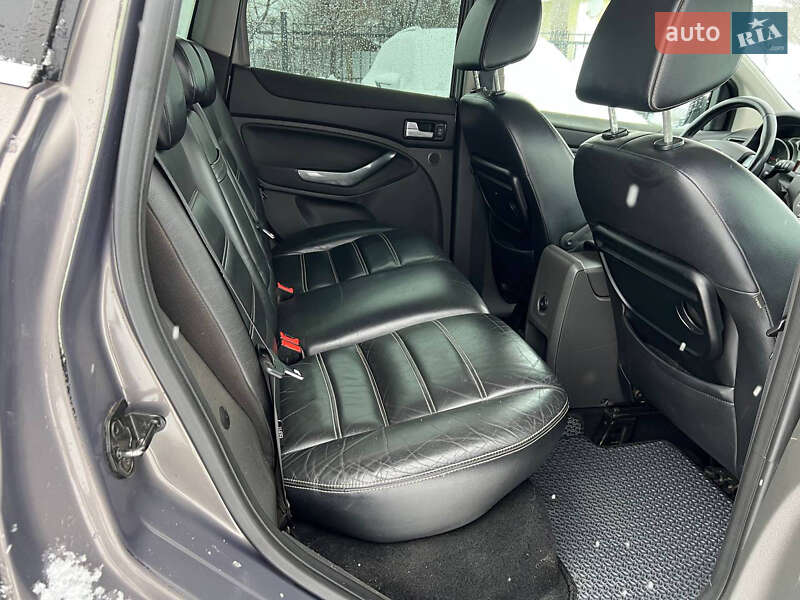 Позашляховик / Кросовер Ford Kuga 2012 в Полтаві фото 17 Позашляховик / Кросовер Ford Kuga 2012 в Полтаві
