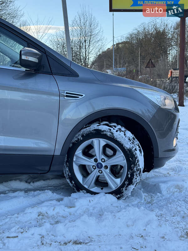 Позашляховик / Кросовер Ford Kuga 2013 в Тернополі