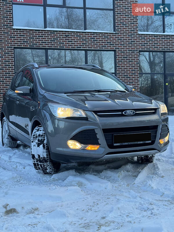 Позашляховик / Кросовер Ford Kuga 2013 в Тернополі